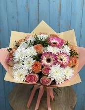 Букет цветов из:  Розы, Герберы и Хризантемы в Вырице