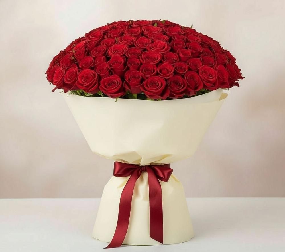 Букет 101 Красная роза Милано в Вырице
