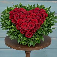 Цветочная композиция из Розы в виде сердца #REPLACE_PRED# Вырице