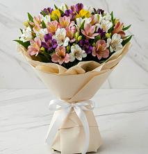 Букет цветов из:  Альстромерии в Вырице