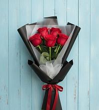 Букет цветов из:  Розы в Вырице